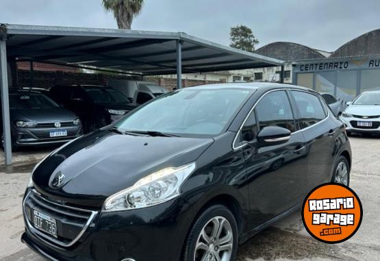 Autos - Peugeot 208 Feline 1.6 MT 2014 Nafta 64000Km - En Venta