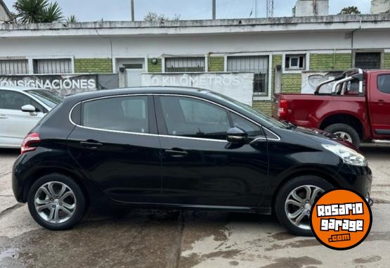 Autos - Peugeot 208 Feline 1.6 MT 2014 Nafta 64000Km - En Venta