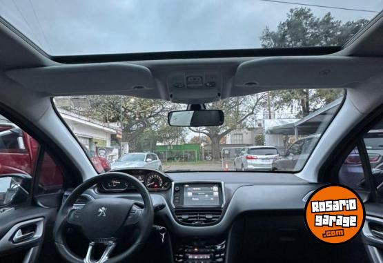 Autos - Peugeot 208 Feline 1.6 MT 2014 Nafta 64000Km - En Venta