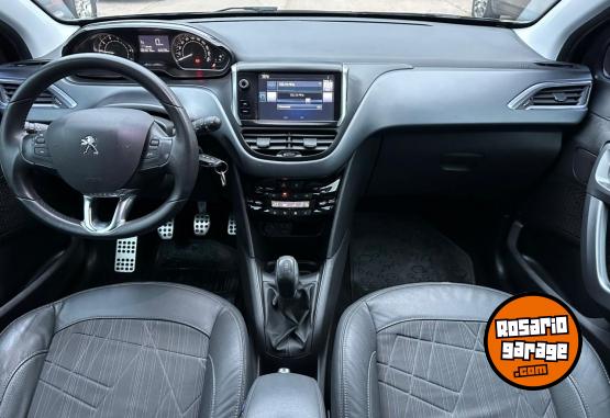Autos - Peugeot 208 Feline 1.6 MT 2014 Nafta 64000Km - En Venta
