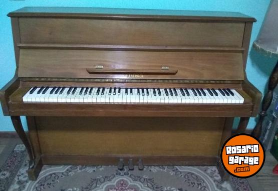 Instrumentos Musicales - Piano vertical - En Venta