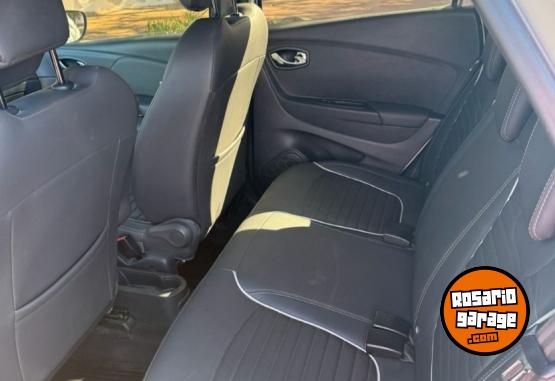 Autos - Renault Captur intens 1.6 2020 Nafta 87800Km - En Venta
