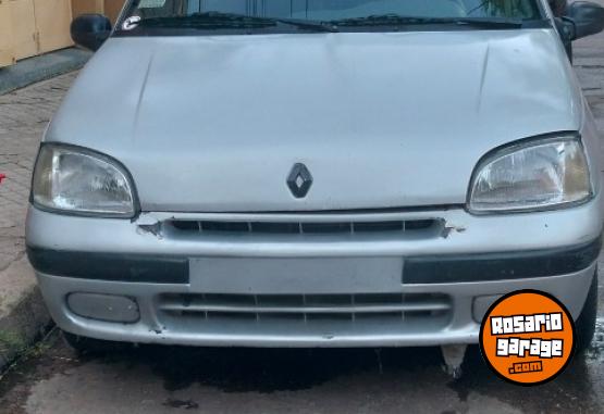 Autos - Renault Clio 1998 Diesel 220000Km - En Venta