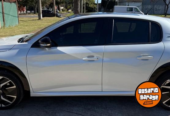 Autos - Peugeot 208 GT 2024 Nafta 45000Km - En Venta