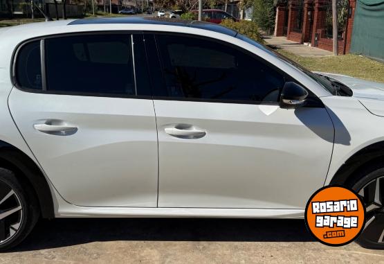 Autos - Peugeot 208 GT 2024 Nafta 45000Km - En Venta