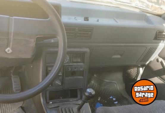 Autos - Renault 9 1996 GNC 111111Km - En Venta