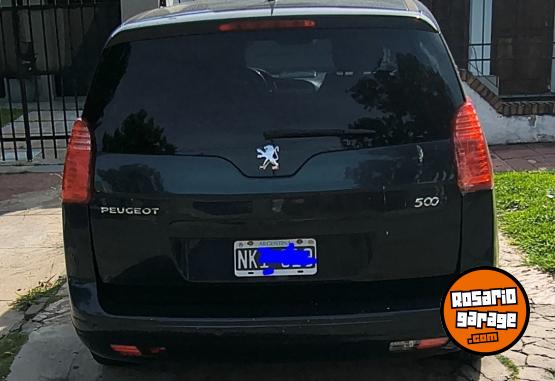 Autos - Peugeot 5008 Allure plus 2014 Nafta 140000Km - En Venta