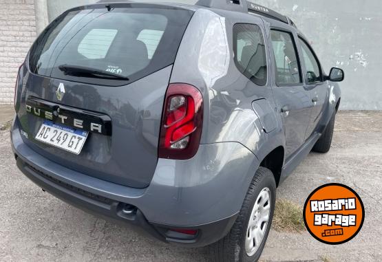 Autos - Renault Duster 2018 Nafta 27000Km - En Venta