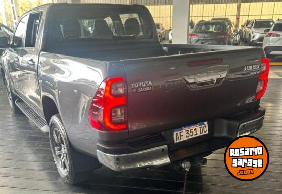 Camionetas - Toyota Hilux 4x2 SRV 2.8 6MT 2022 Diesel 42900Km - En Venta