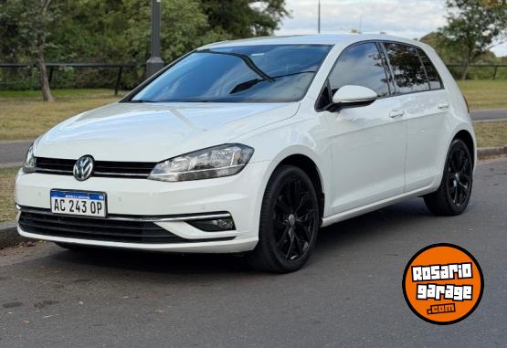Autos - Volkswagen Golf 2018 Nafta 105000Km - En Venta