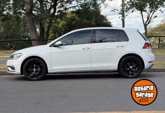 Autos - Volkswagen Golf 2018 Nafta 105000Km - En Venta