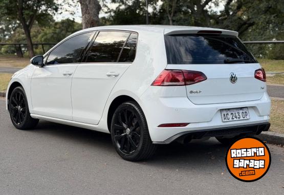 Autos - Volkswagen Golf 2018 Nafta 105000Km - En Venta