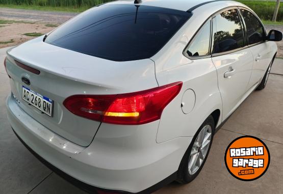 Autos - Ford Focus 2018 Nafta 99000Km - En Venta