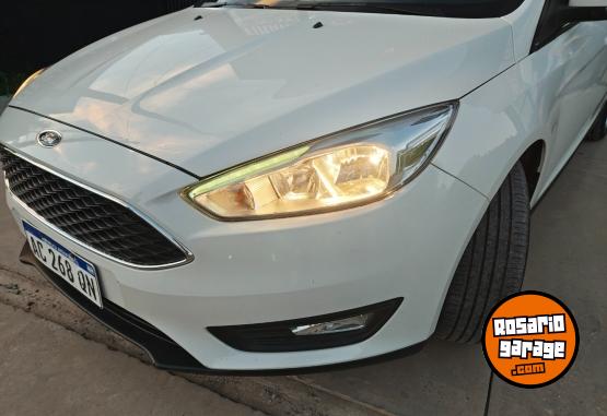 Autos - Ford Focus 2018 Nafta 99000Km - En Venta