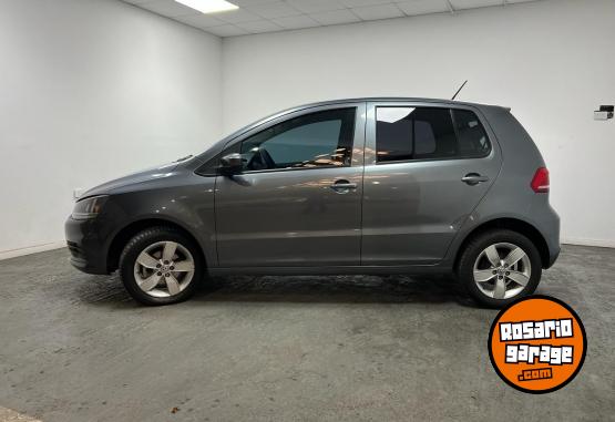 Autos - Volkswagen FOX COMFORTLINE 1.6 MSI 5 2017 Nafta 102867Km - En Venta