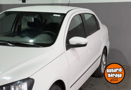 Autos - Volkswagen Voyage 2015 Nafta - En Venta