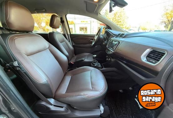 Autos - Chevrolet SPIN LTZ 1.8N 2021 GNC 80000Km - En Venta
