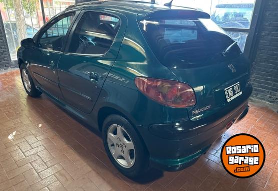 Autos - Peugeot 206 xt gnc 2004 GNC 170000Km - En Venta
