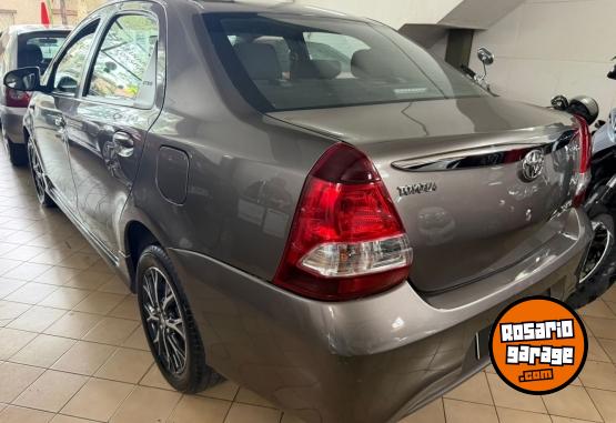 Autos - Toyota Etios xls 1.5 2018 Nafta 45000Km - En Venta