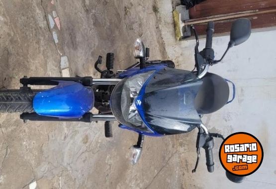 Motos - Bajaj 125cc xcd 2010 Nafta 31000Km - En Venta
