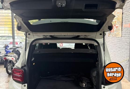Autos - Chrysler JEEP RENEGADE 1.8 SPORT A 2023 Nafta 62000Km - En Venta