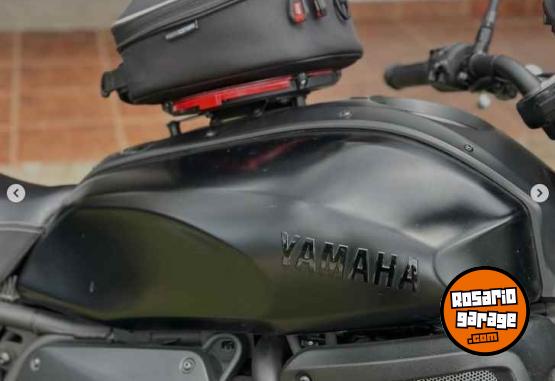 Motos - Yamaha XSR700 2017 Nafta 32000Km - En Venta