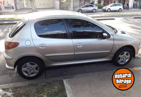 Autos - Peugeot 206 2007 Diesel 230000Km - En Venta
