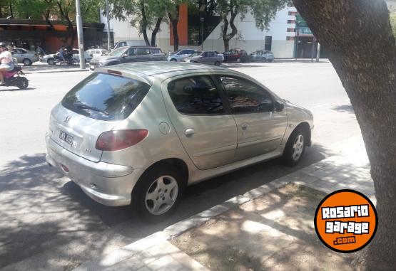 Autos - Peugeot 206 2007 Diesel 230000Km - En Venta