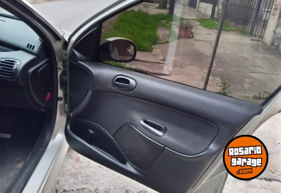 Autos - Peugeot 206 2007 Diesel 230000Km - En Venta