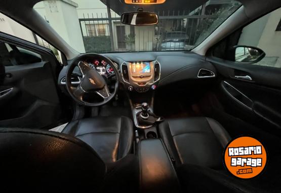 Autos - Chevrolet Cruze 2017 Nafta 76000Km - En Venta