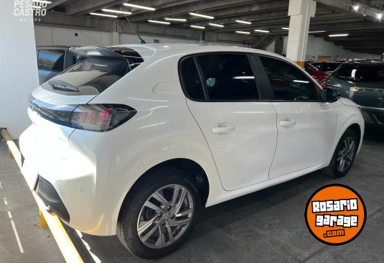 Autos - Peugeot 208 Feline 2023 Nafta 52000Km - En Venta