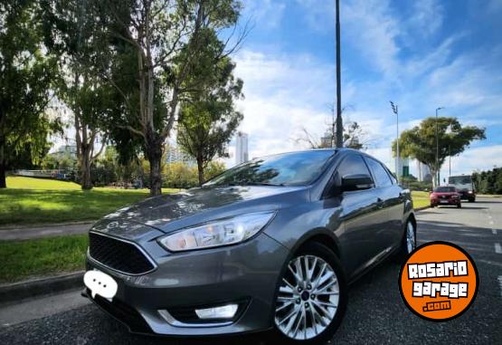Autos - Ford Focus 2015 Nafta 113000Km - En Venta