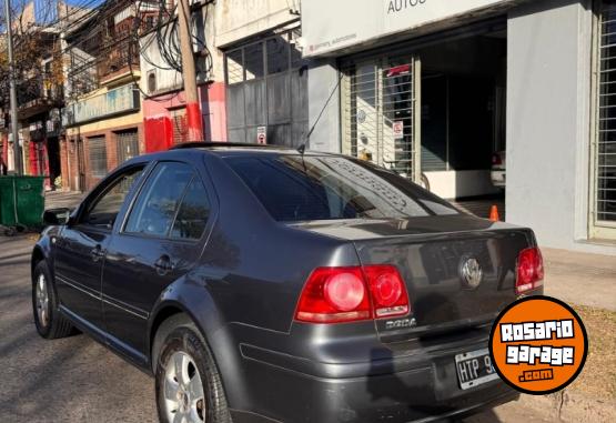 Autos - Volkswagen BORA 2009 Nafta 186000Km - En Venta