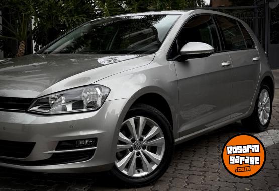 Autos - Volkswagen GOLF TSI 2017 Nafta 130000Km - En Venta