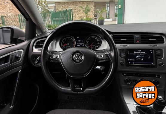 Autos - Volkswagen GOLF TSI 2017 Nafta 130000Km - En Venta