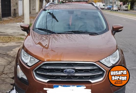 Autos - Ford Ecosport titanium 2017 Nafta 98000Km - En Venta
