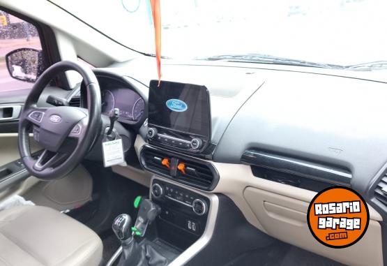 Autos - Ford Ecosport titanium 2017 Nafta 98000Km - En Venta