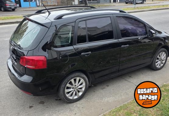 Autos - Volkswagen Suran 2011 GNC 110000Km - En Venta