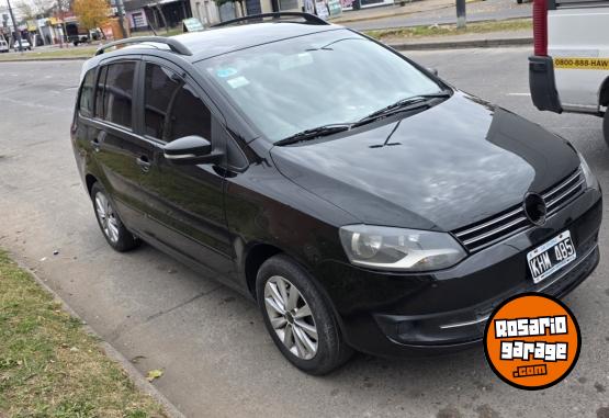 Autos - Volkswagen Suran 2011 GNC 110000Km - En Venta