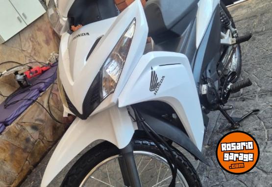 Motos - Honda Wave 2024 Nafta 5000Km - En Venta