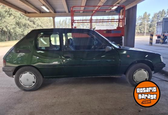 Autos - Peugeot 205 GL AA 1997 GNC 320000Km - En Venta