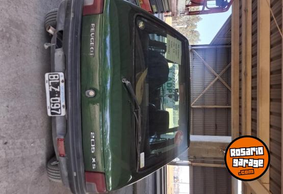Autos - Peugeot 205 GL AA 1997 GNC 320000Km - En Venta