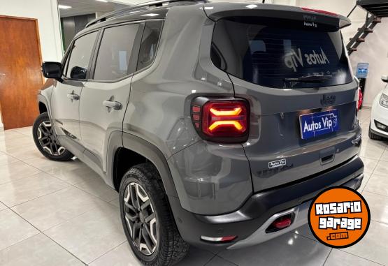 Camionetas - Jeep RENEGADE TRAILHAWK 2023 Nafta 41000Km - En Venta