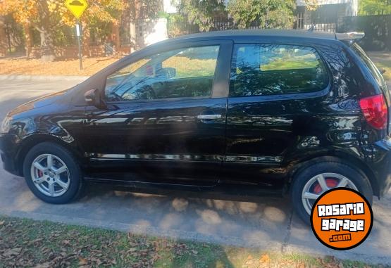 Autos - Volkswagen Fox Highline 2014 Nafta 137000Km - En Venta