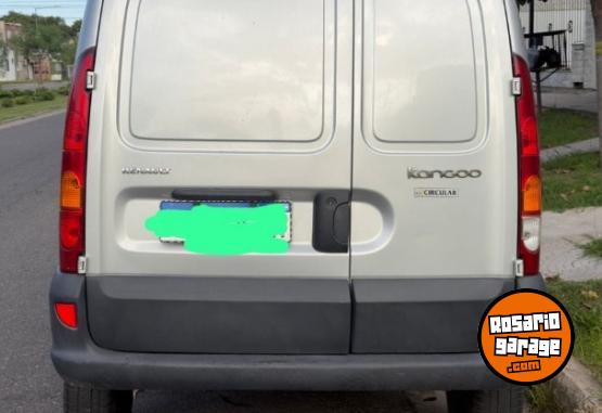 Utilitarios - Renault Kangoo 2017 Nafta 125000Km - En Venta