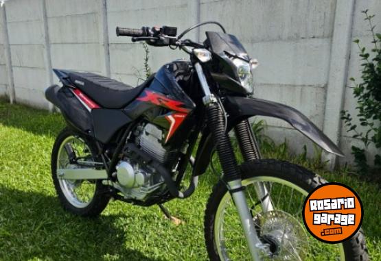 Motos - Honda Tornado, xr 250 2023 Nafta 850Km - En Venta