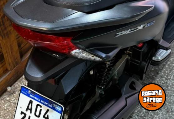 Motos - Honda PCX 2017 Nafta 43000Km - En Venta