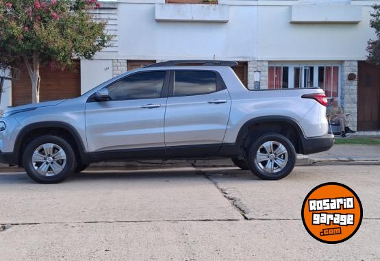 Camionetas - Fiat Toro 1.8 Nafta AT6 2019 GNC 122000Km - En Venta