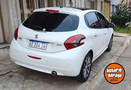 Autos - Peugeot 208 Feline 2018 Nafta 60000Km - En Venta