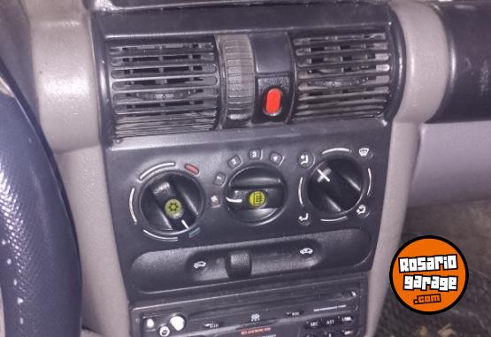 Autos - Chevrolet Corsa 2009 GNC 111111Km - En Venta